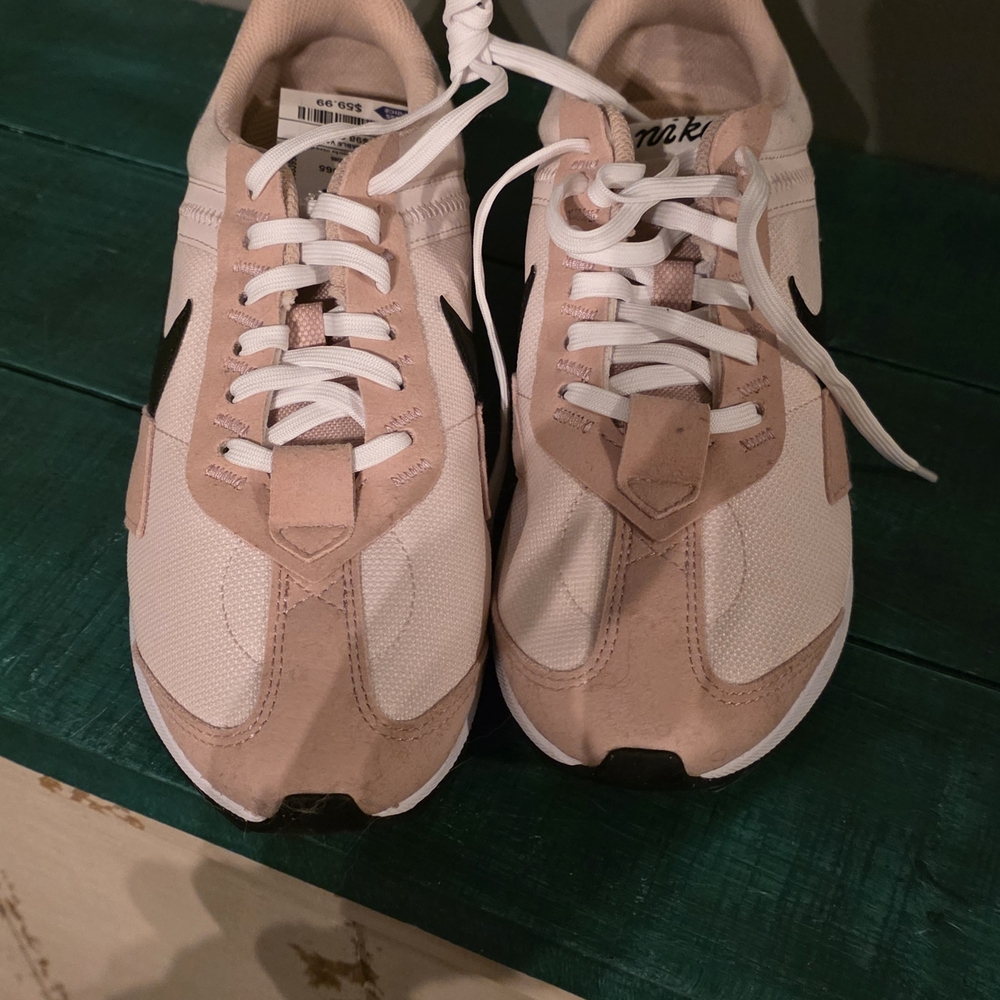 Nike White and Tan Athletic Shoes
